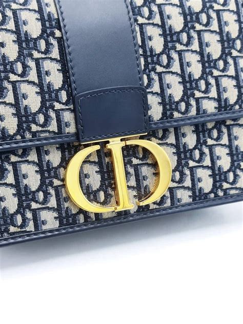 paris montaigne dior|dior montaigne clutch.